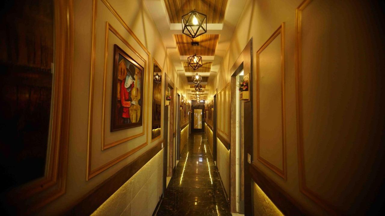 Hotel Soluxe Yamuna Nagar Экстерьер фото