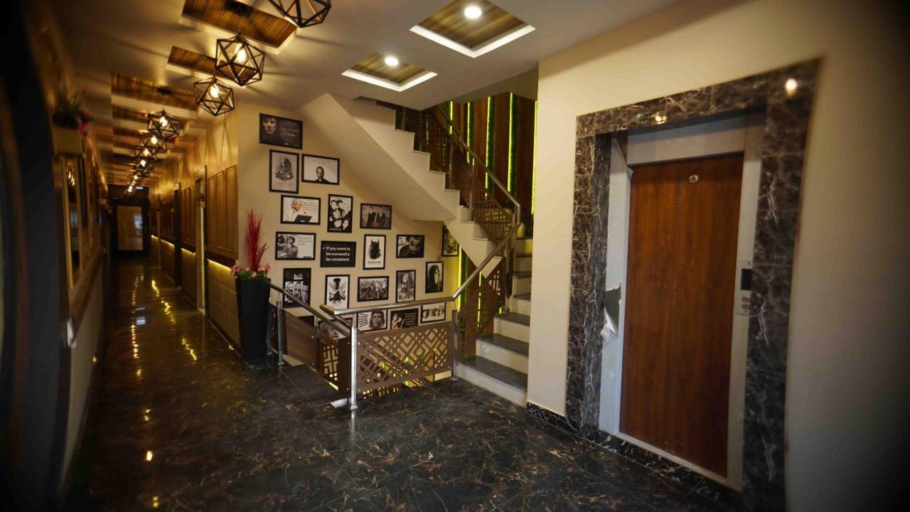 Hotel Soluxe Yamuna Nagar Экстерьер фото